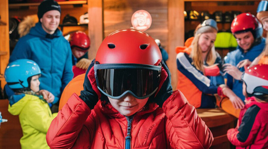 Оренда спорядження в Буковелі: де взяти лижі, сноуборди та екіпірування для дітей